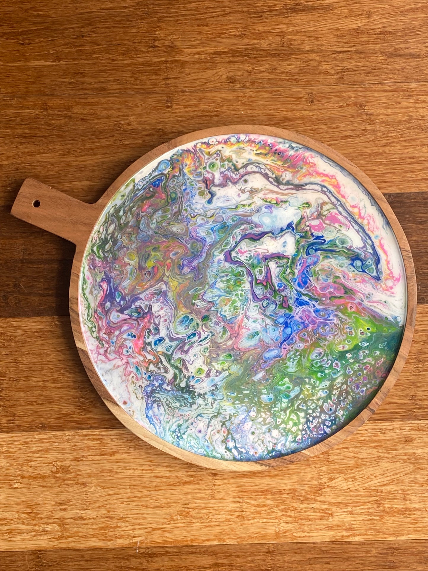 Fluid art platter