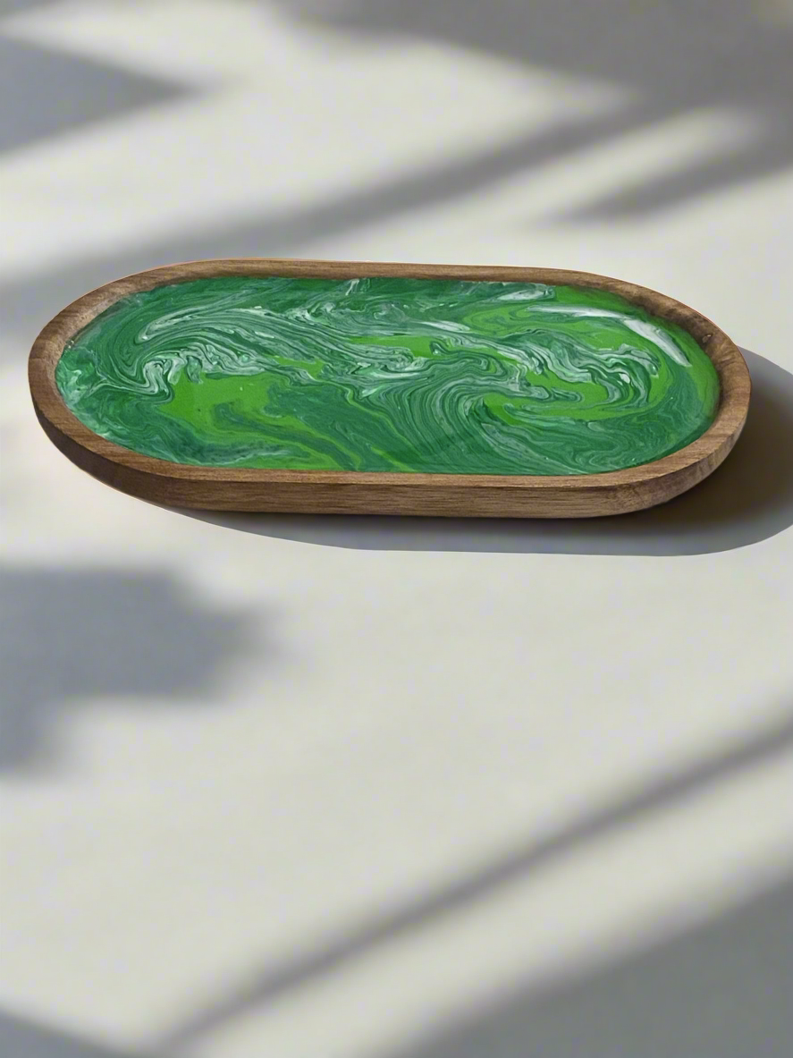 Fluid art Trinket tray -Green 1