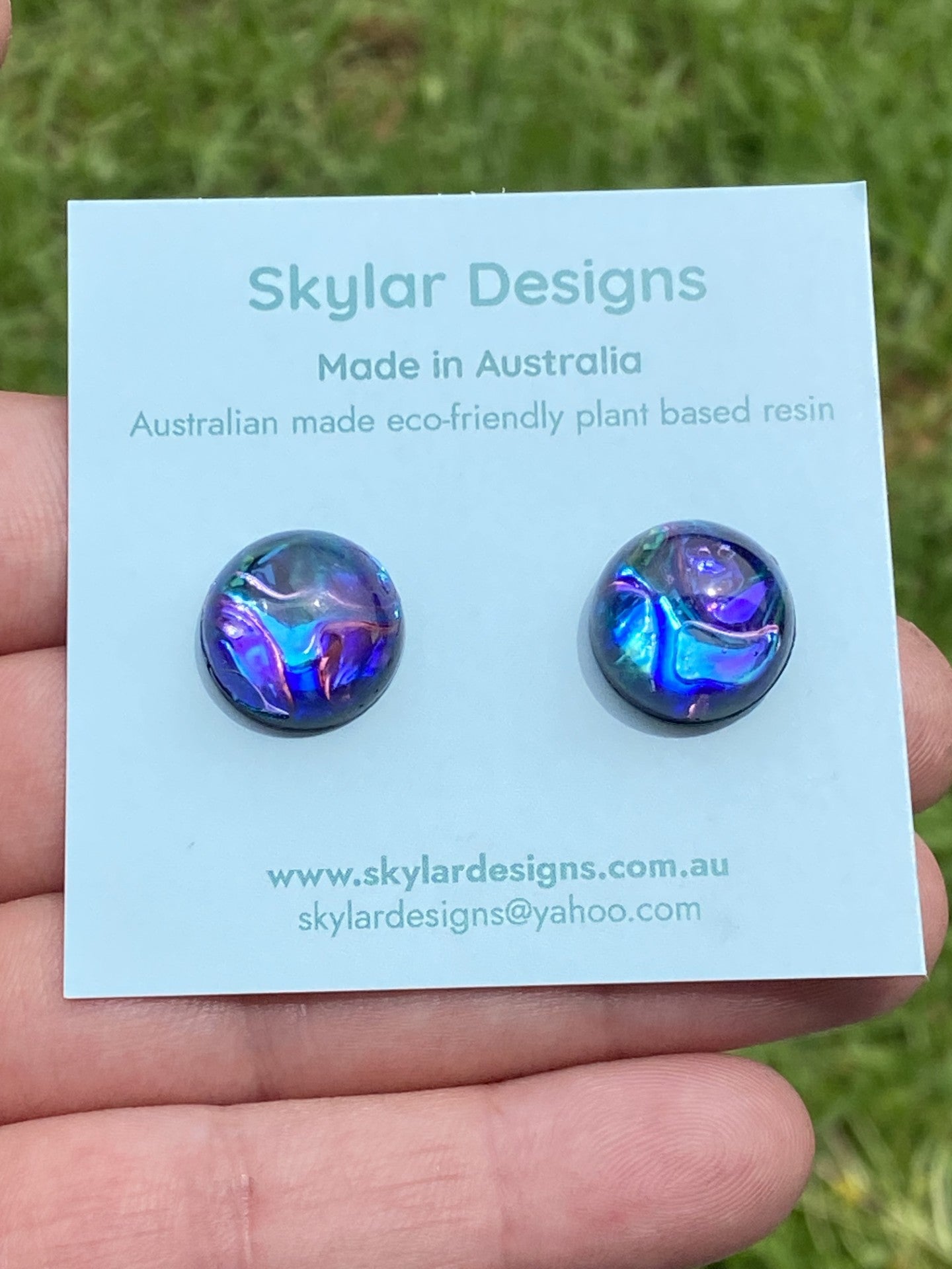 Coober Pedy opal resin earrings in pink to blue